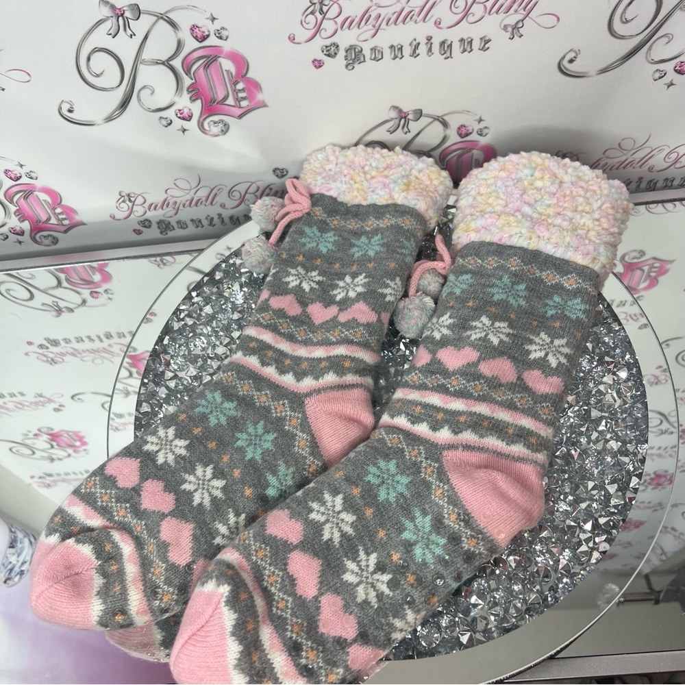 Slippers Pom Poms hearts y2k cotton candy Sherpa fluff grip on bottom warm sock